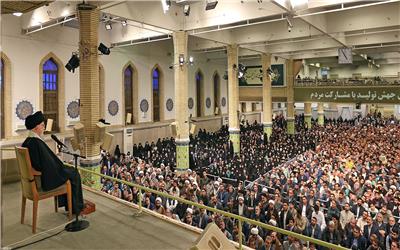 اولین سخنرانی عمومی رهبر معظم انقلاب در سال نو