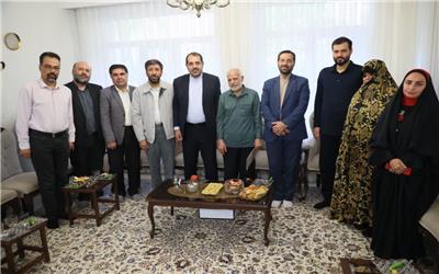تقدیر از هاشم اذکایی؛ معلم پیشکسوت همدانی
