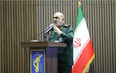 اگر صهیونیست‌ها حماقت کنند، دروازه‌های آتش به روی آنان باز می‌شود